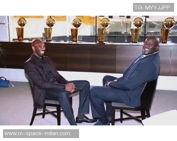 回顾篮球历史上的传奇明星们与他们的辉煌岁月